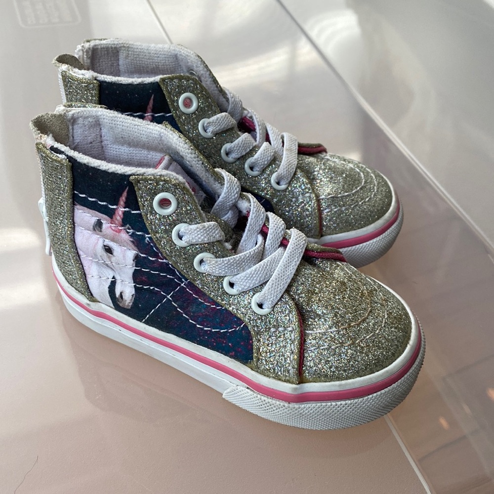 Toddler Girls Vans Shoes size 4.5 Sparkly Unicorn